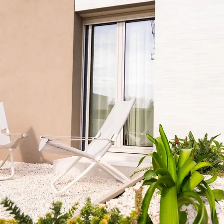 Restnest Villa *